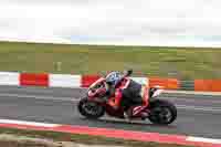 cadwell-no-limits-trackday;cadwell-park;cadwell-park-photographs;cadwell-trackday-photographs;enduro-digital-images;event-digital-images;eventdigitalimages;navarra;no-limits-trackdays;peter-wileman-photography;racing-digital-images;trackday-digital-images;trackday-photos